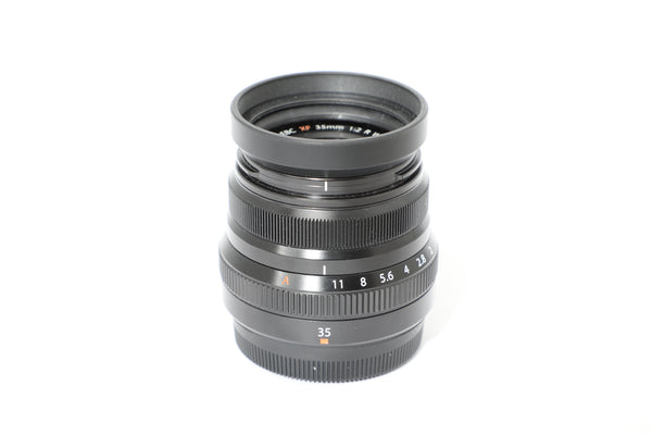Fujifilm XF 35mm f2 R WR Super EBC Black with hood