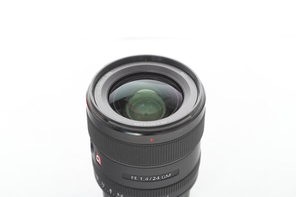 Sony FE 24mm f1.4 GM - like new in box