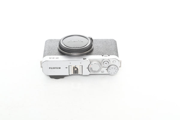 Fujifilm X-E4 Chrome