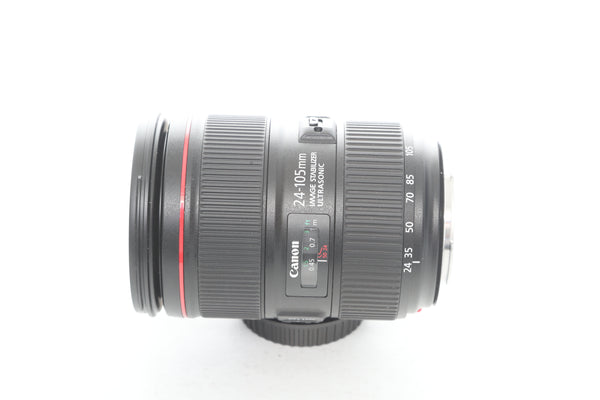 Canon EF 24-105mm f4 L IS II USM with hood EW-83M