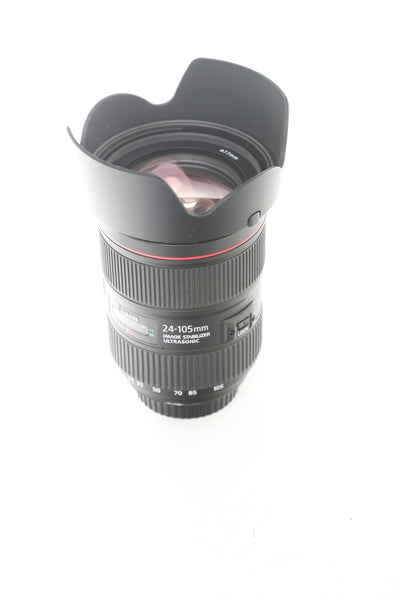 Canon EF 24-105mm f4 L IS II USM with hood EW-83M