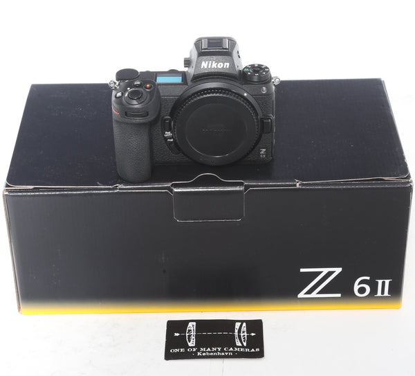 Nikon Z6 II - like new in box