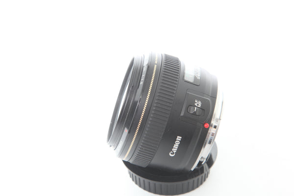 Canon EF 28mm f1.8 Ultrasonic