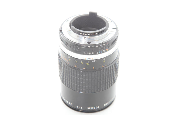 Nikon 105mm f4 Micro-Nikkor AI-S