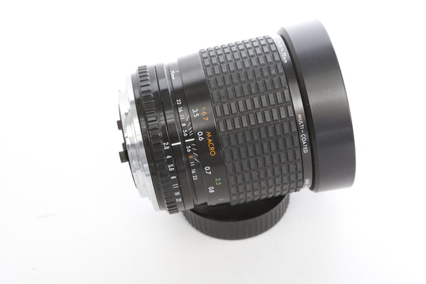 Sigma 35-70mm f2.8-4 Zoom Master - Contax Yashica
