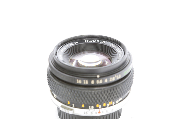 Olympus OM 50mm f1.8 Auto-S