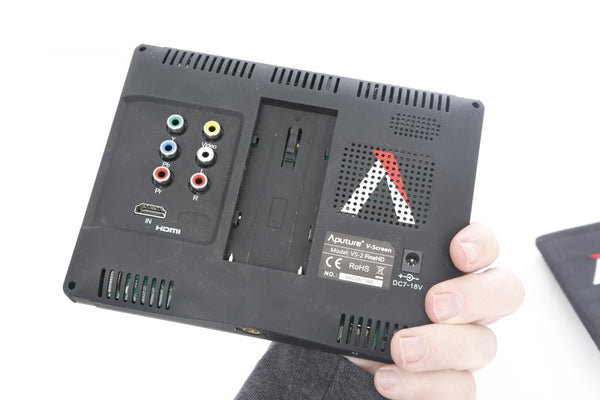 Aputure VS-2 Kit FineHD 7" Monitor