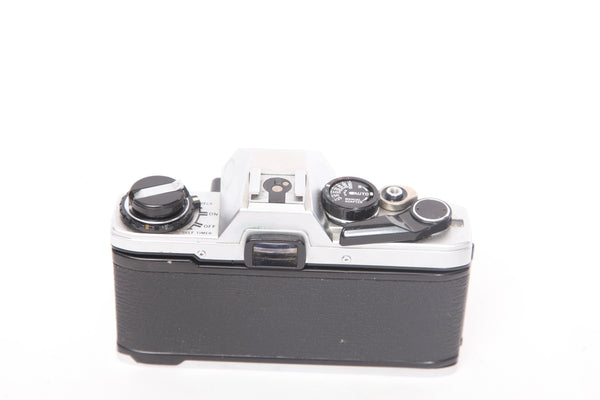 Olympus OM-10 - New light seals August 2022