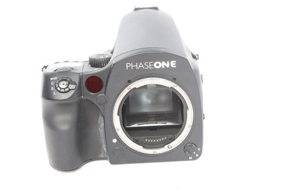 PhaseOne 645 DF with IQ140 Digital Back