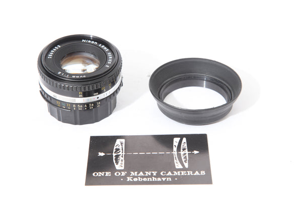 Nikon 50mm f1.8 Series E with lens hood