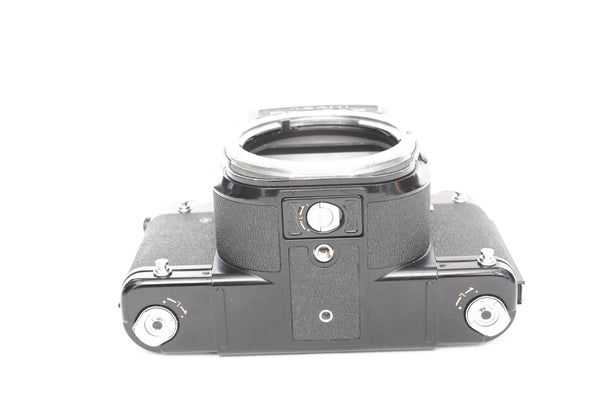Pentax 6x7 with TTL Prism Finder - cl'a and new light seals June 2024